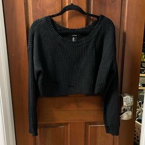 Black forever 21 distressed cropped black sweater size large